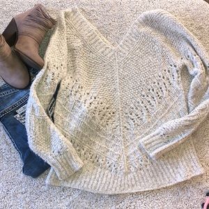 Maurice’s Sweater Sz L